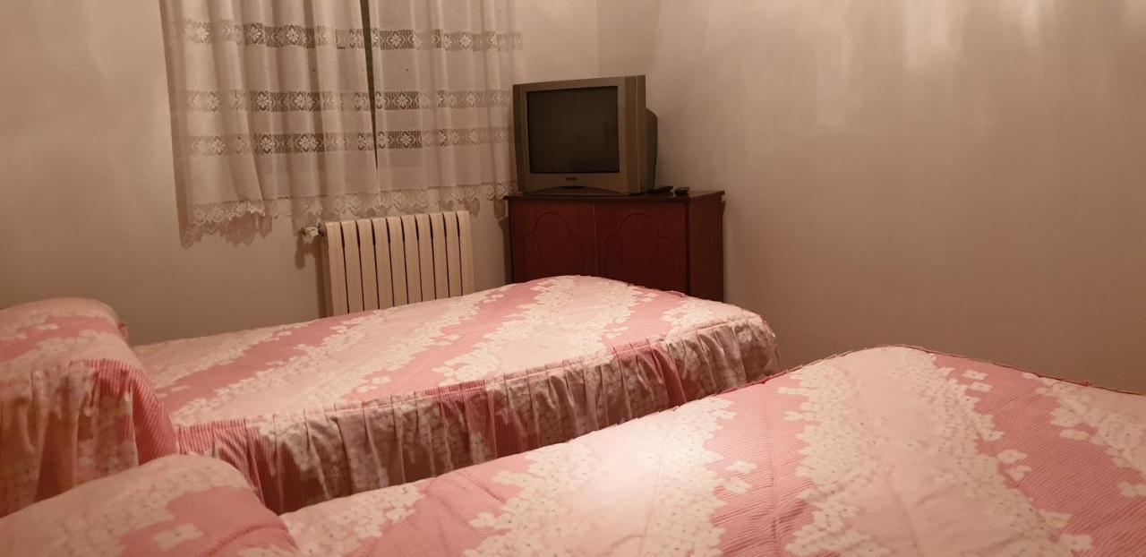 Apartamento Rural La Muralla De Pedraza Chavida Zewnętrze zdjęcie